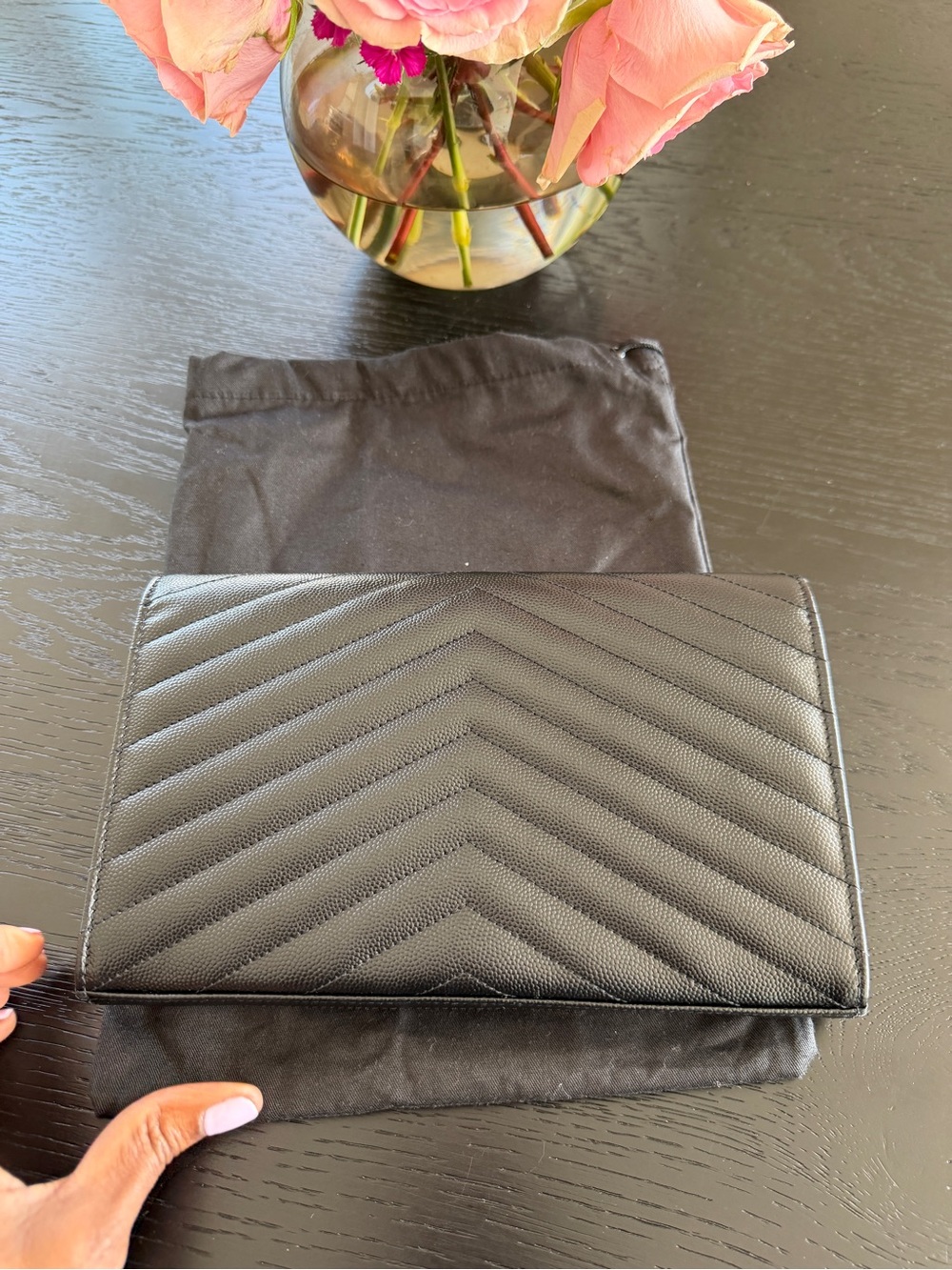 **LIKE NEW Saint Laurent Black Wallet-On-Chain - Picture 6 of 12